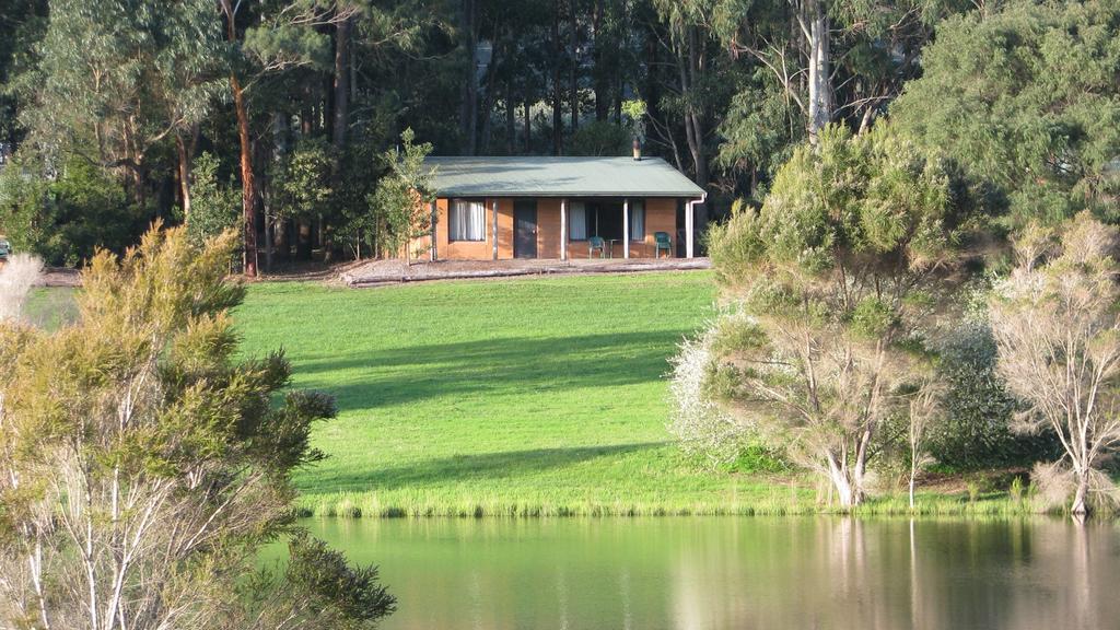 Pemberton Lake View Chalets Luaran gambar